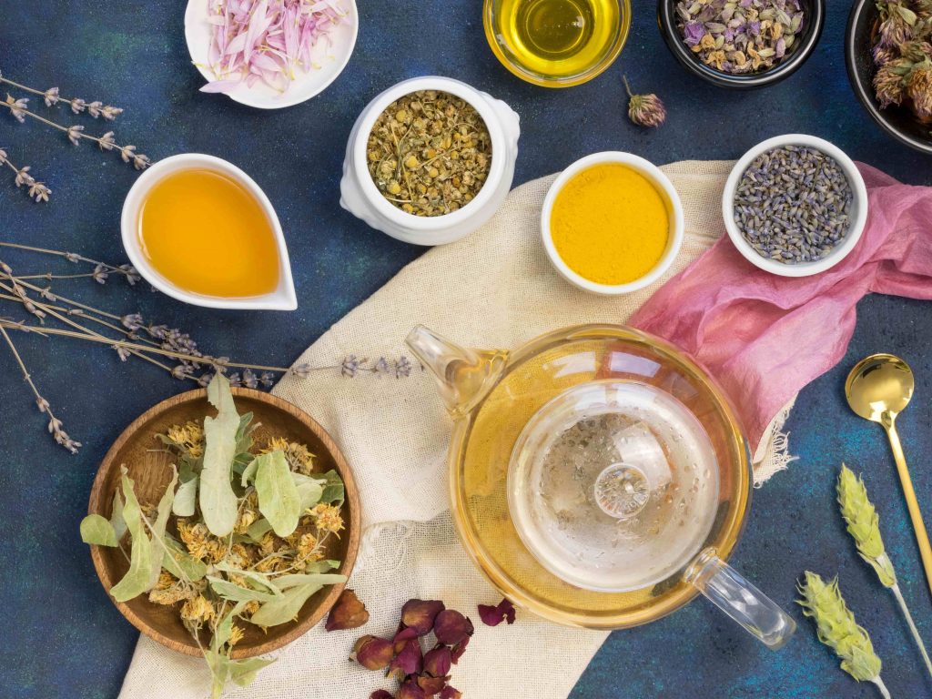 چگونه از گیاهان دارویی استفاده کنیم؟ مزایای استفاده از گیاهان دارویی