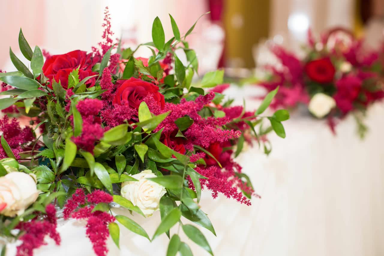 برای مراسم افتتاحیه چه گل هایی ببریم؟