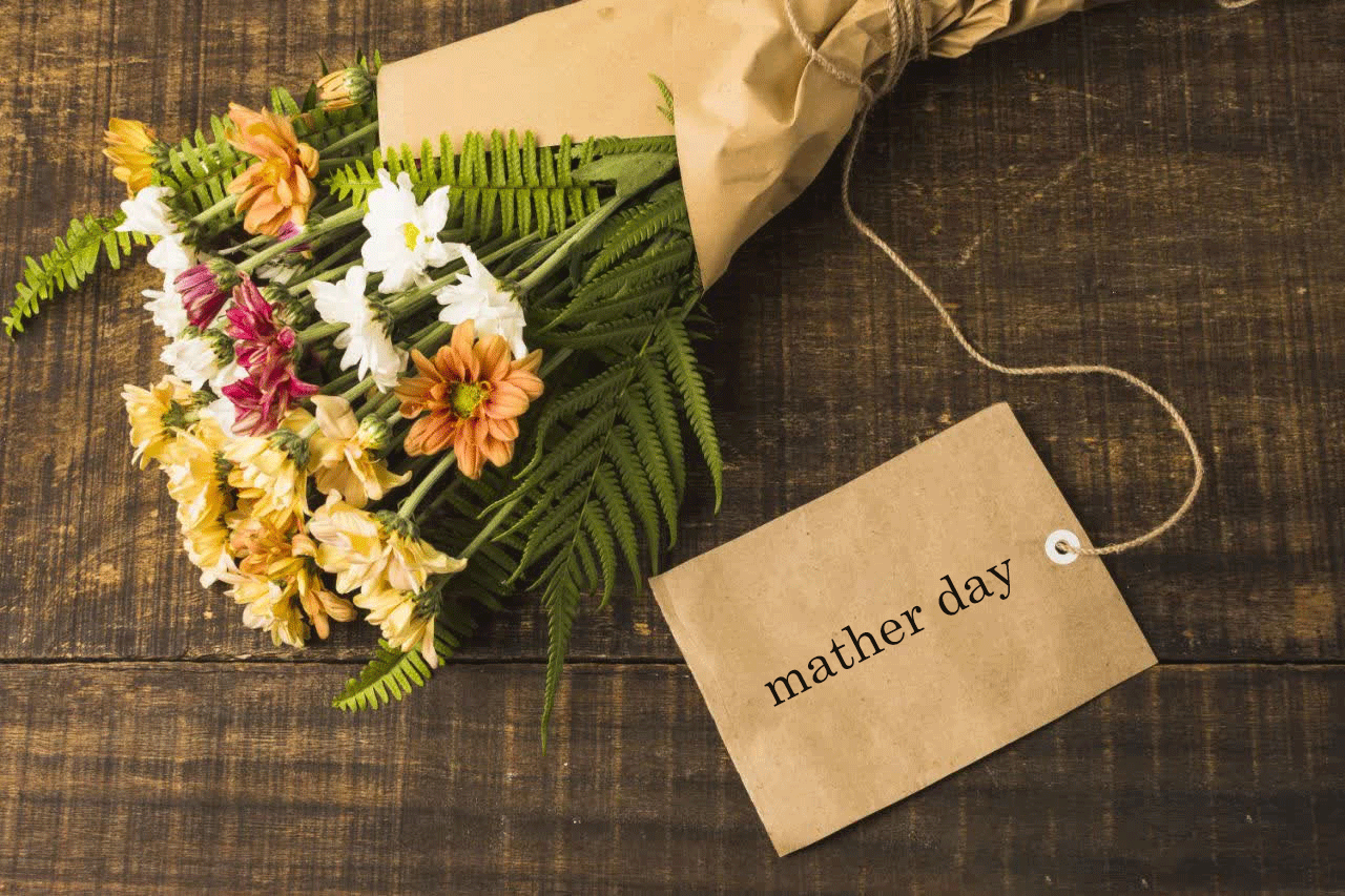 چه گل هایی برای روز مادر مناسب است؟